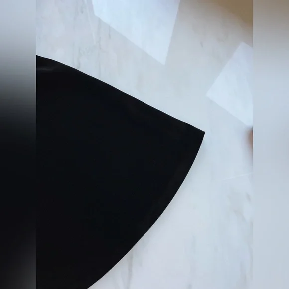 Black Velvet Long-Sleeve Midi Dress - Picture 9 of 14